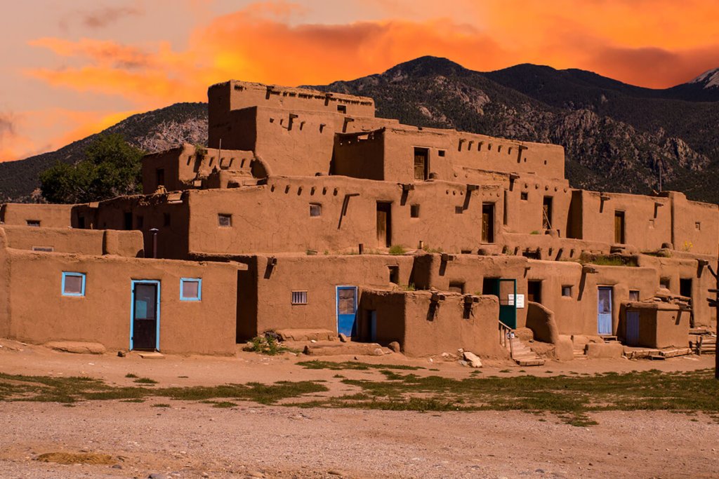 Taos Santa Fe Five Graces Daytrip