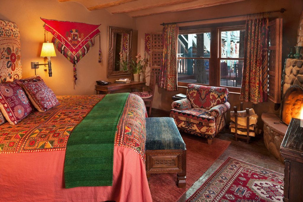 Five Graces Hotel Deluxe King